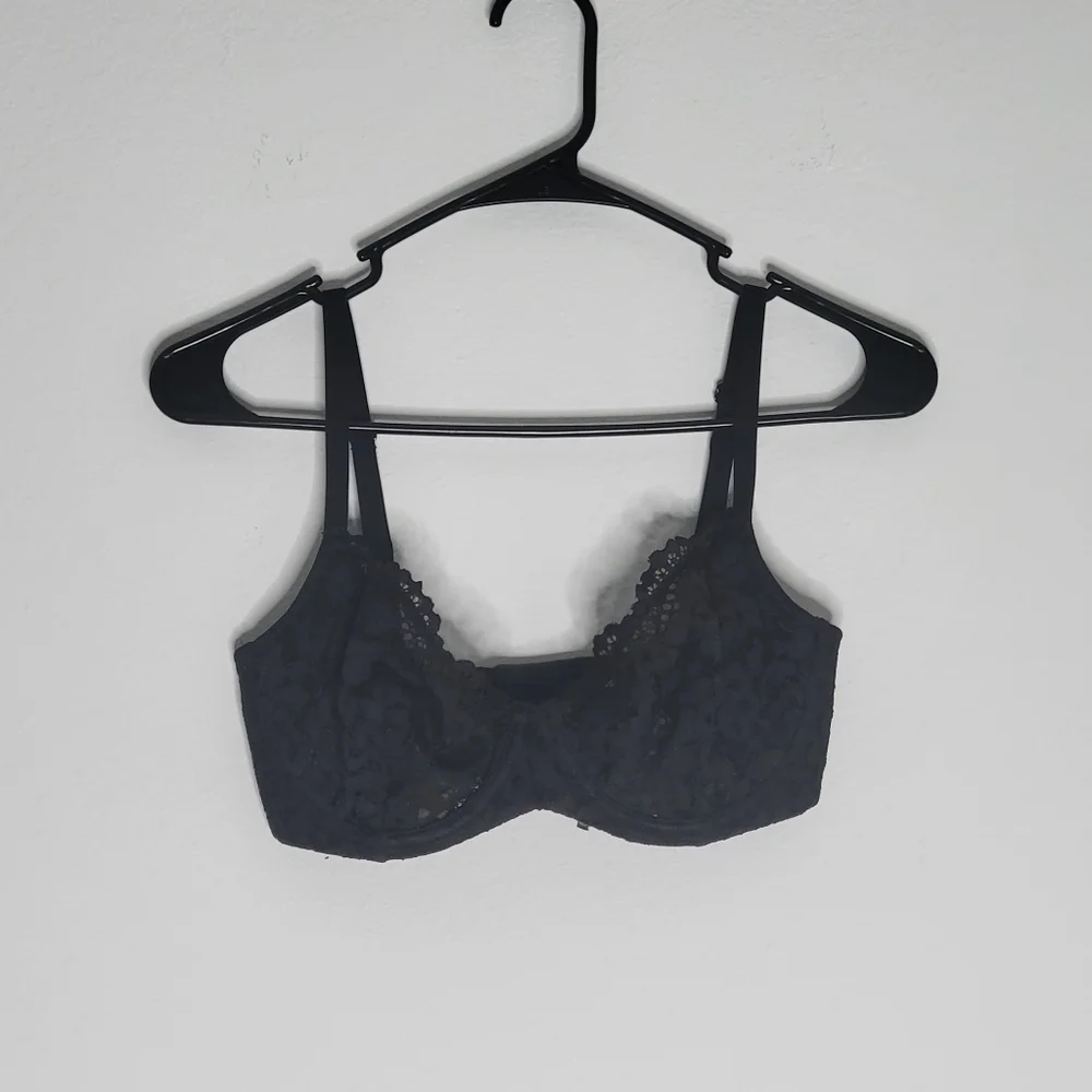 Victoria's Secret Bra 32DDD - Picture 8 of 8